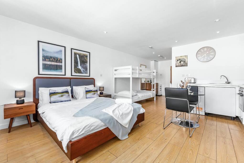 Piccadilly Haven, Flat In London Vr12 Apartment Luaran gambar