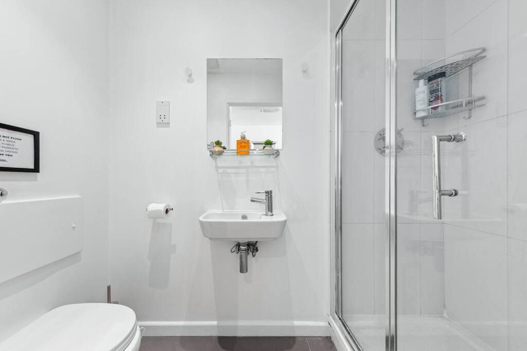 Piccadilly Haven, Flat In London Vr12 Apartment Luaran gambar
